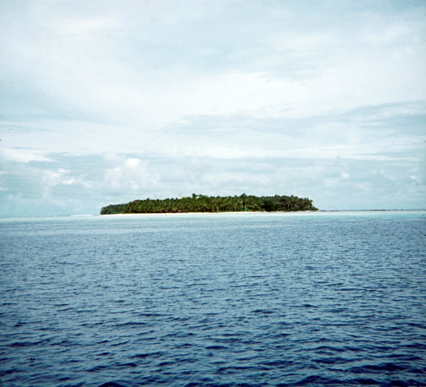 matena-reef-island